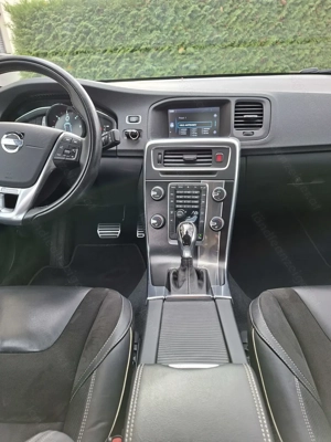 Volvo S60 R-Design Bild 8