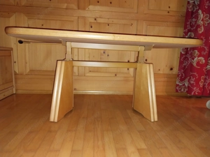 Wohnzimmertisch im guten Zustand