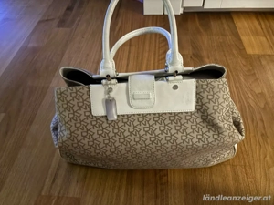 DKNY Logo Tasche beige  weiss 1A Zustand, fast neu ! Bild 2