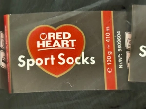20 Knäuel SOCKENWOLLE 75% Schurwolle für Socken 