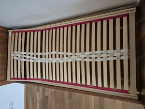 Lattenrost 190 x 90 cm zu verschenken (auf Wunsch inkl. Bett)