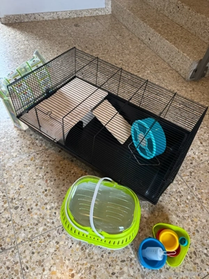 Hamsterkäfig groß inkl. Transporter und Zubehör Bild 2