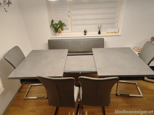 Esstisch Stühle Sitzbank Bild 2