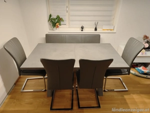 Esstisch Stühle Sitzbank Bild 4