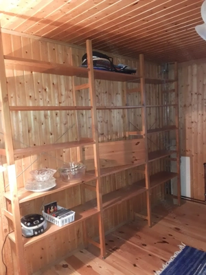 Regal aus Holz Bild 2