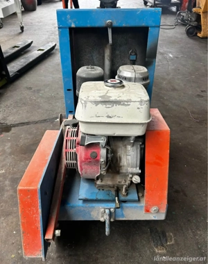 Asphalt Betonschneidemaschine Bild 2