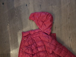 Winterjacke Benetton Gr 150 cm mit Kapuze  Bild 6
