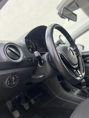 Volkswagen UP! 1.0 Bild 4