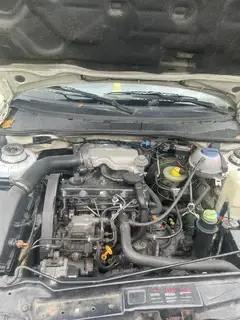 VW Caddy gebraucht Bild 8