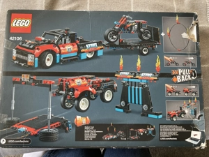 Lego Technik 42106 Stunt Show in original Schachtel  Bild 2