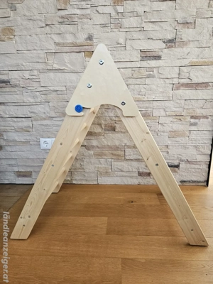 Kletterdreieck (zusammenklappbar) Bild 3