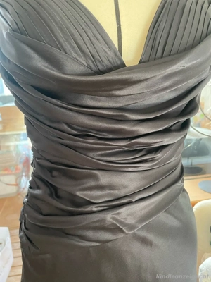 Ballkleid Seide Bild 3