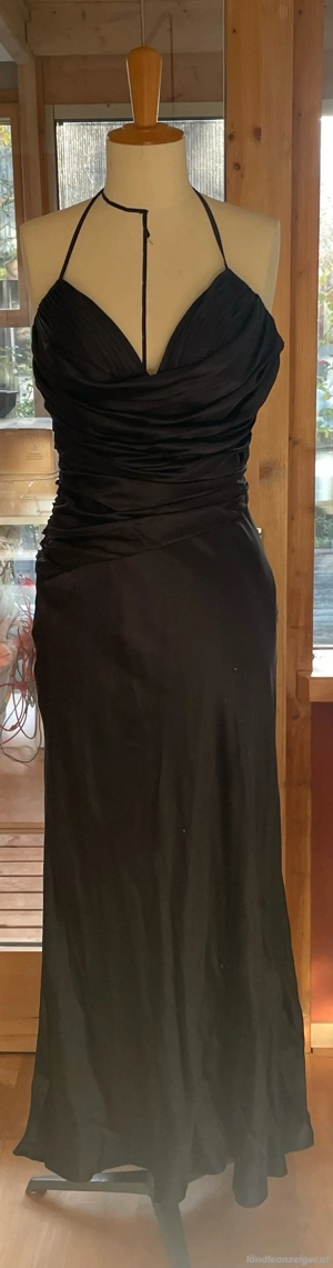 Ballkleid Seide Bild 2