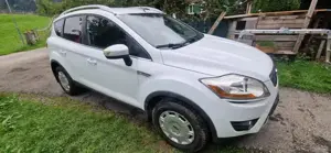 Ford Kuga 2,0 Titanium 4x4 TDCI DPF Titanium Bild 3