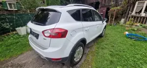 Ford Kuga 2,0 Titanium 4x4 TDCI DPF Titanium Bild 4