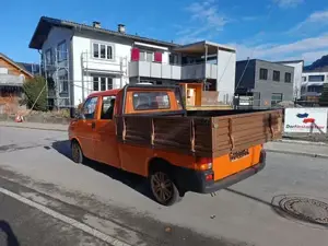 T4 Pritsche Doppelkabine Neu restauriert  Bild 6