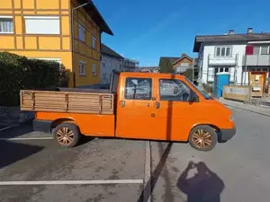 T4 Pritsche Doppelkabine Neu restauriert  Bild 8