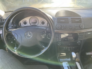 Mercedes-Benz E270 CDI Avantgarde Bild 7