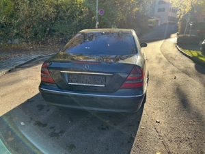 Mercedes-Benz E270 CDI Avantgarde Bild 3
