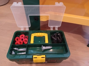 Bosch Kinderwerkbank mit viel Werkzeug Bild 2