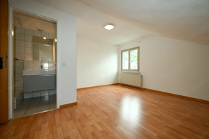 Provisionsfrei! Helle 2-Zimmer-Wohnung, ideal für Singles oder junge Paare Bild 5