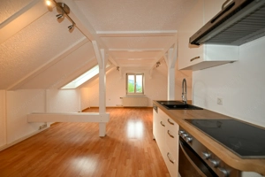 Provisionsfrei! Helle 2-Zimmer-Wohnung, ideal für Singles oder junge Paare Bild 2