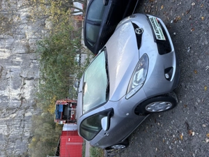 Mazda 2 sehr gute zustand und Ausstattung Bild 5