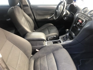 verkaufe meinen Ford Mondeo Titanium Bild 6