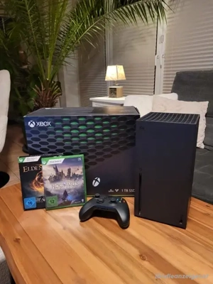 Xbox Series X inkl. Controller sowie 2 Spiele