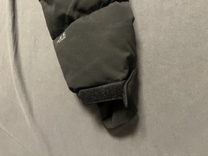 Schwarze Ski Winterjacke von Icepeak Bild 3