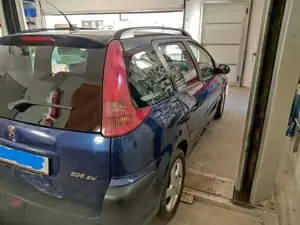  206 Kombi Diesel 2 Liter Bild 4