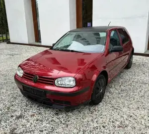 VW Golf 4 | 1.4 16V | 75 PS | 130.000 km | Garagenfahrzeug mit Serviceheft Bild 4
