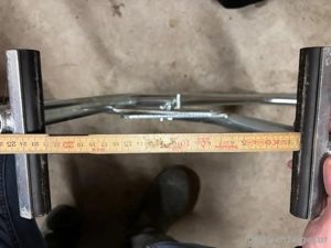 Bordsteinzange Bild 2