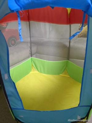 Bällebad mit Bällen  Bild 3