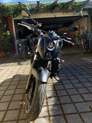 Triumph Speed Four Naked Bike Bild 3