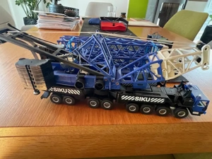 SIKU Mobilkran Gittermastkran  Bild 2