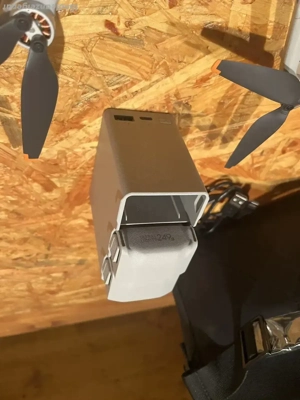 DJI Mini 4 Pro Fly More Combo (RC2) Garantie Bild 4