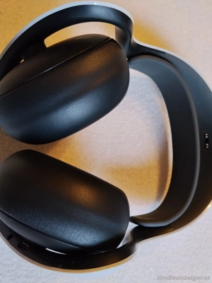 Sony PlayStation 5 Pro 2TB Digital Wie Neu   Elite Puls Wireless Headset Bundle Bild 10