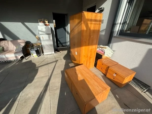 Verschiedene VOLLHOLZ Möbelstücke TEAM 7 Bild 2