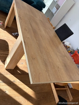 Holz Esstisch Bild 3