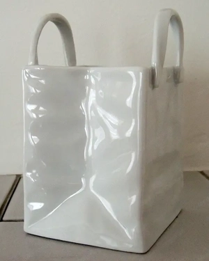 Diverse Vasen aus Porzellan, für Gestecke, Blumenvase, Dekotasche, Porzellan Tasche Bild 5
