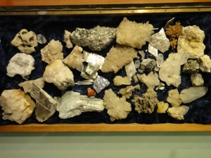 Schöne Bergkristalle Sammlung selten Bild 3