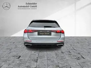 Mercedes-Benz E 300 de 4MATIC T-Modell mit EQ Hybrid Technologie AMG Bild 9
