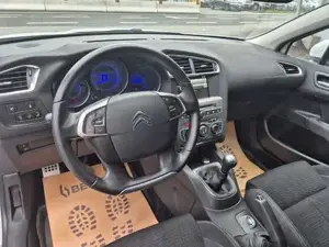 Citroen C4 Bild 17