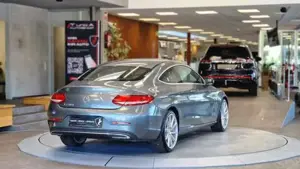 Mercedes-Benz C 220 Bild 7