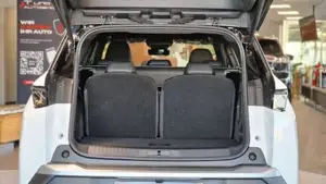 Peugeot 5008 Bild 14