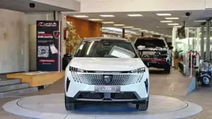 Peugeot 5008 Bild 12