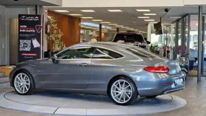 Mercedes-Benz C 220 Bild 4