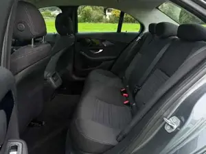 Mercedes-Benz C 180 Bild 16