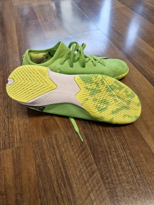 Fußball Hallenschuhe Adidas, Größe 36  Bild 2